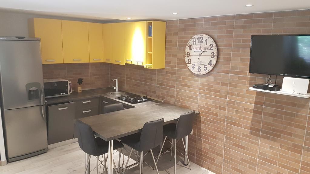 Apartman Sevilya Kostrena Exterior foto